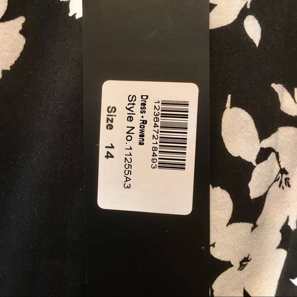 Timeless by Vanessa Tong Fit & Flare Dress - Picture 3 of 8